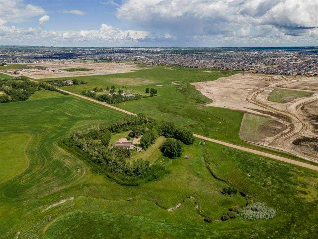Picture of 264201 Range Road 12  SW, Airdrie Real Estate Listing