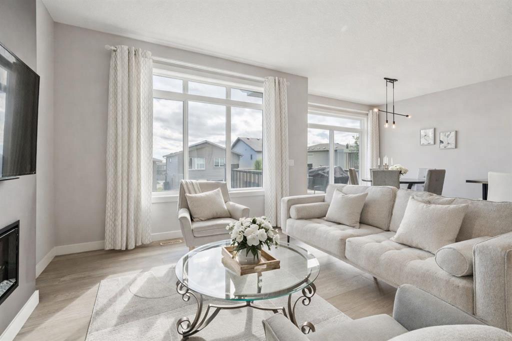 Picture of 363 Precedence Hill , Cochrane Real Estate Listing