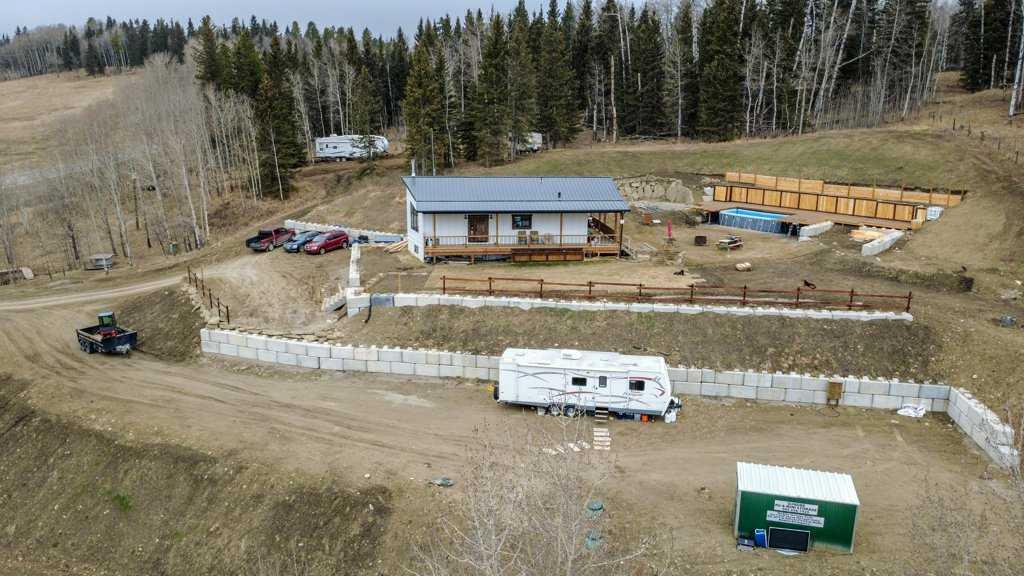 Picture of 33143 Range Road 60  , Rural Mountain View County Real Estate Listing