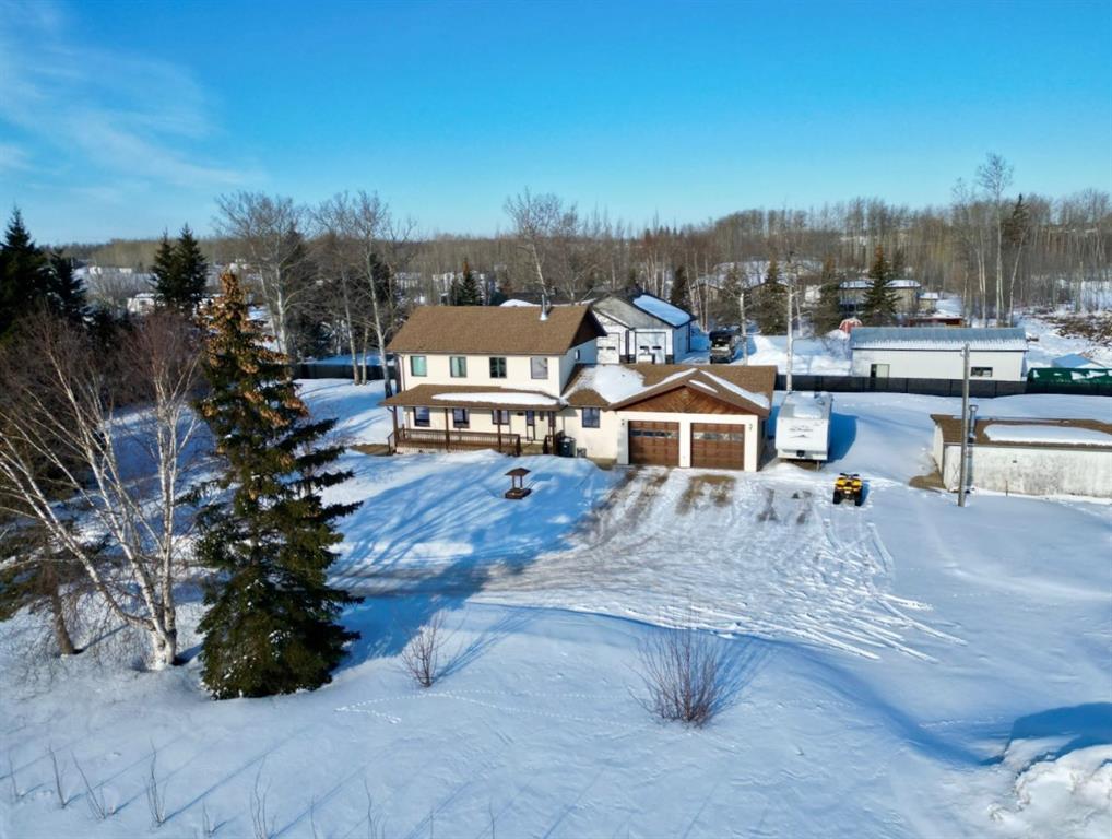 Picture of 9202 95 Ave  , La Crete Real Estate Listing