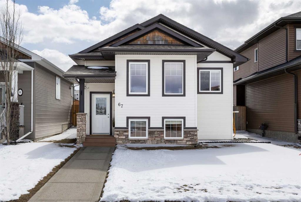 Picture of 67 Bowman Circle , Sylvan Lake Real Estate Listing