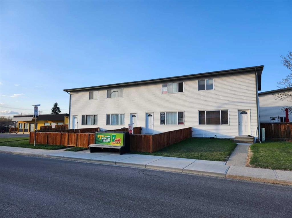Picture of Unit 3, 1 Fir Street , Red Deer Real Estate Listing