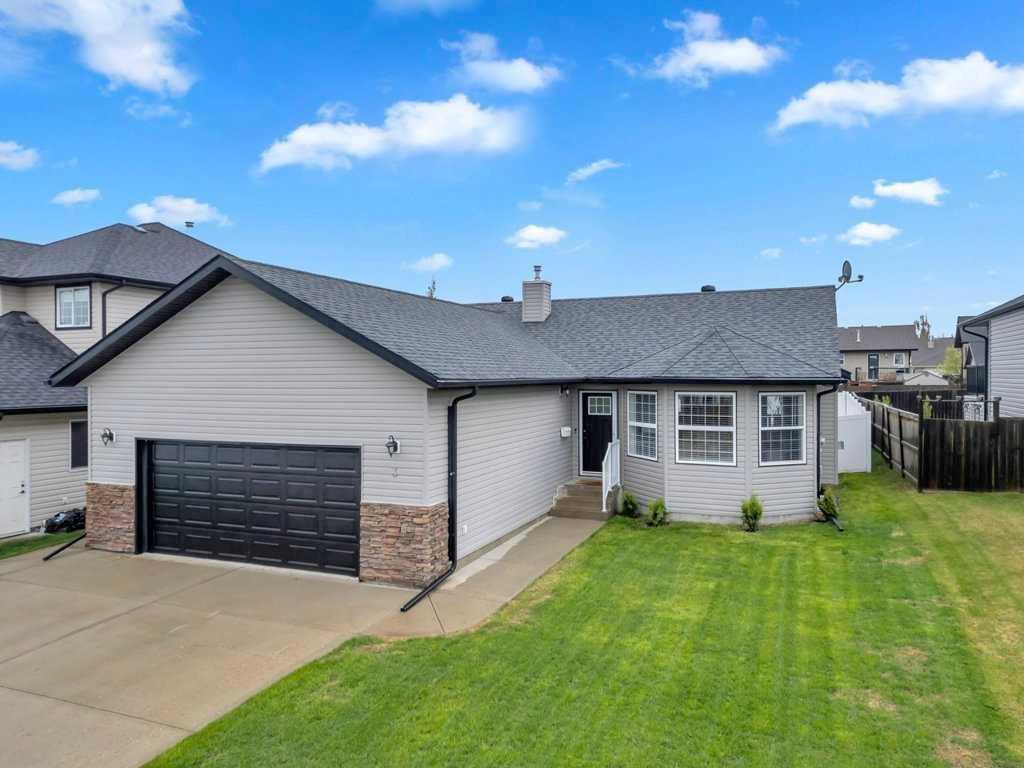 Picture of 3 Liberty Place , Sylvan Lake Real Estate Listing