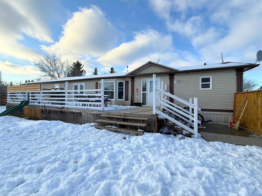 Picture of 5006 51 Street , Colinton Real Estate Listing