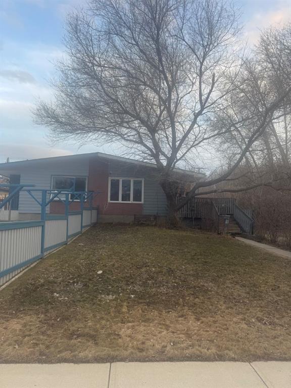 Picture of 6035 59 Street , Red Deer Real Estate Listing