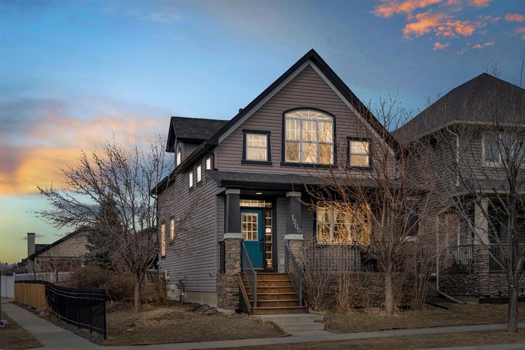 Picture of 1200 Ravenswood Drive SE, Airdrie Real Estate Listing