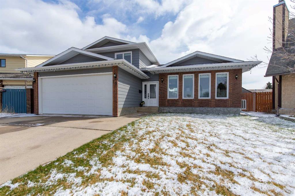 Picture of 19 Beaverbrook Bay N, Lethbridge Real Estate Listing