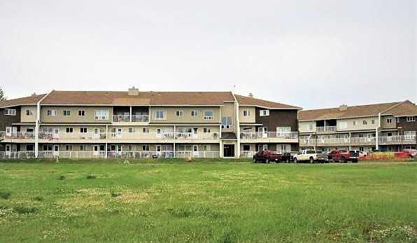 Picture of 306E, 201 12 Avenue SW, Slave Lake Real Estate Listing