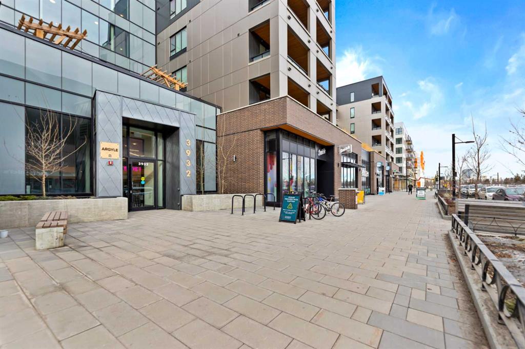 Picture of 627, 3932 University Avenue NW, Calgary Real Estate Listing