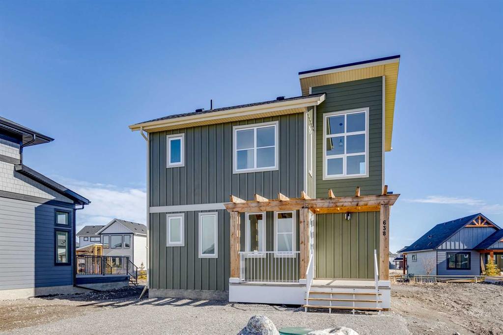 Picture of 638 Cottageclub Bend , Rural Rocky View County Real Estate Listing