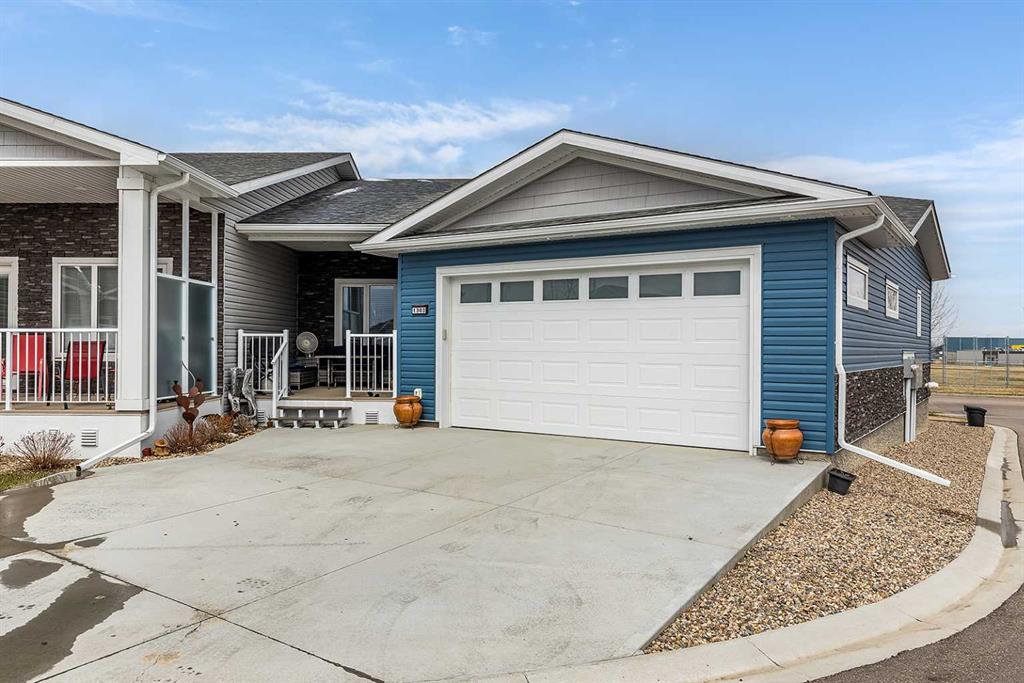 Picture of 1303, 401 Southlands Boulevard SE, Medicine Hat Real Estate Listing