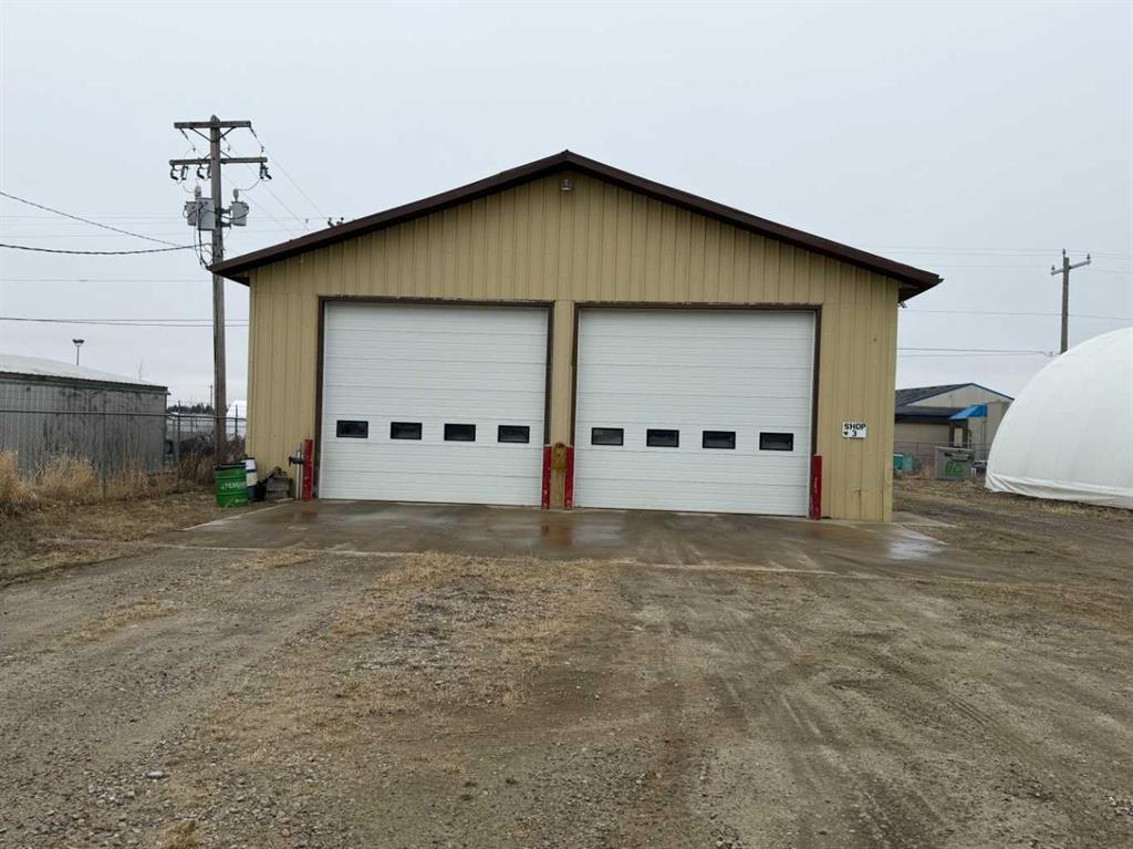 Picture of 4411 49 Avenue , Rocky Mountain House Real Estate Listing
