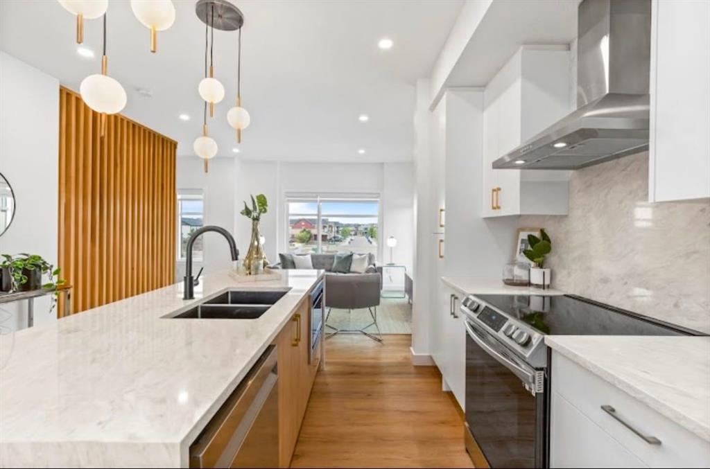 Picture of 807, 200 Belvedere Boulevard SE, Calgary Real Estate Listing