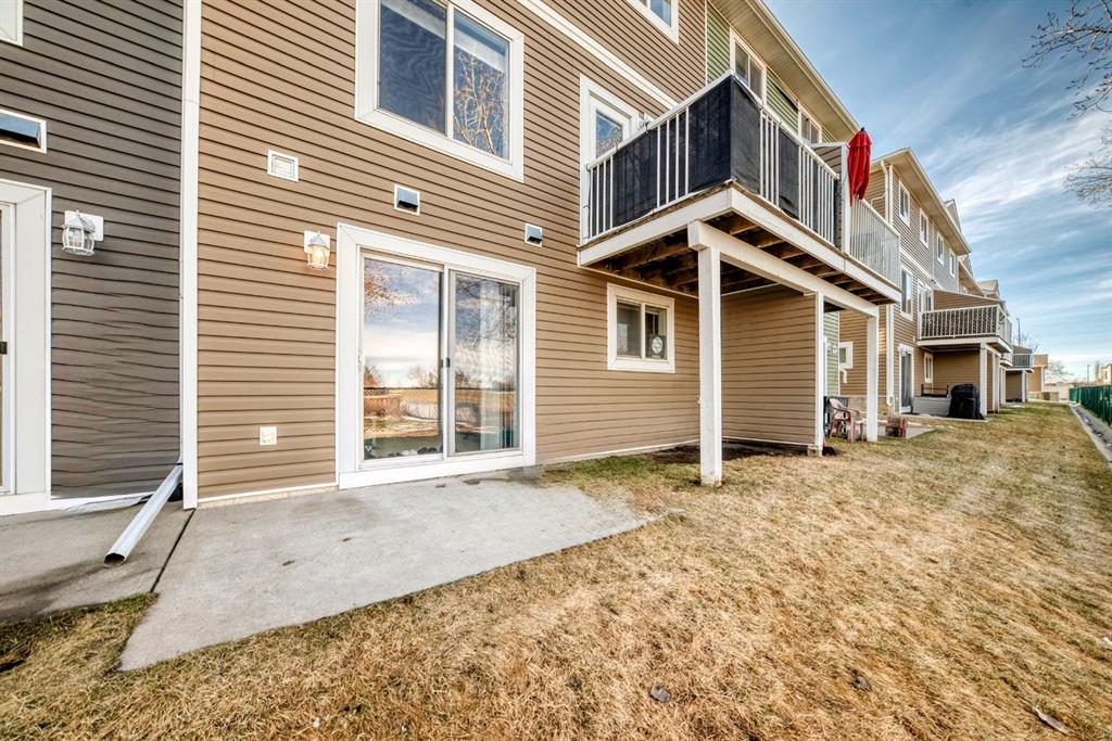 Picture of 602, 800 Yankee Valley Boulevard SE, Airdrie Real Estate Listing