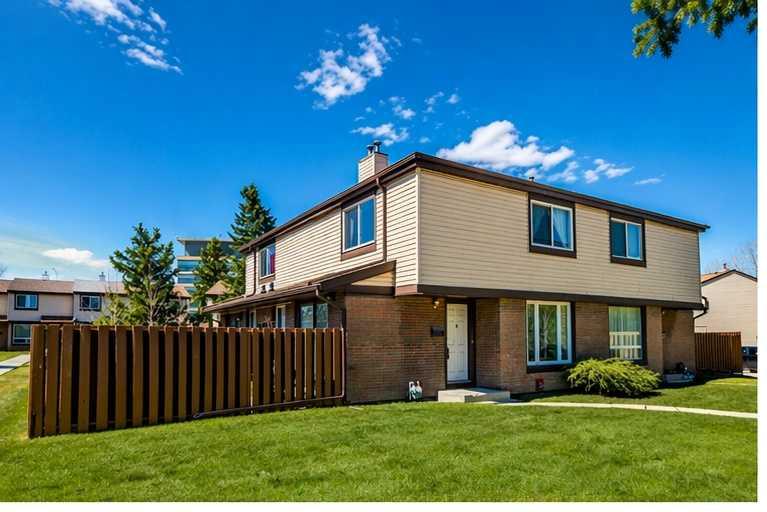 Picture of 45, 2727 Rundleson Road NE, Calgary Real Estate Listing