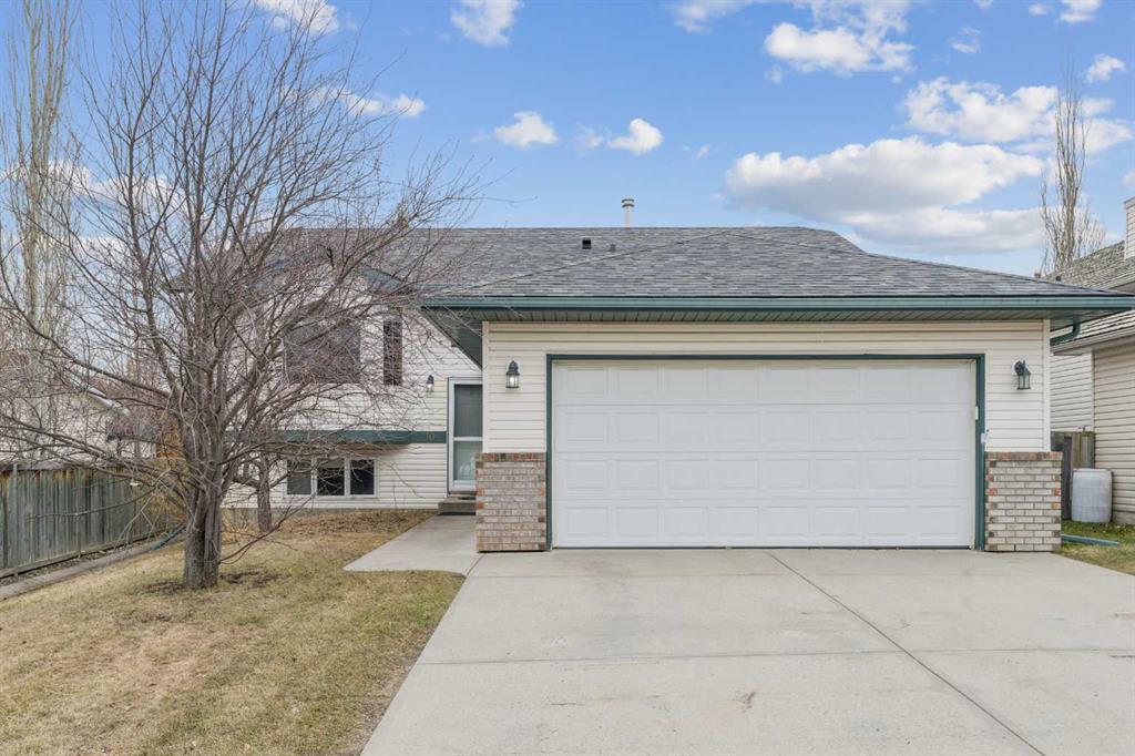 Picture of 10 Bow Ridge Lane , Cochrane Real Estate Listing
