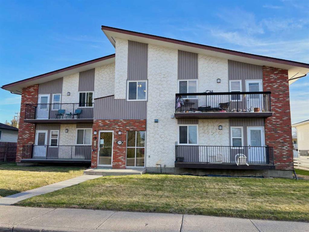 Picture of 9, 1739 St Edwards Boulevard N, Lethbridge Real Estate Listing