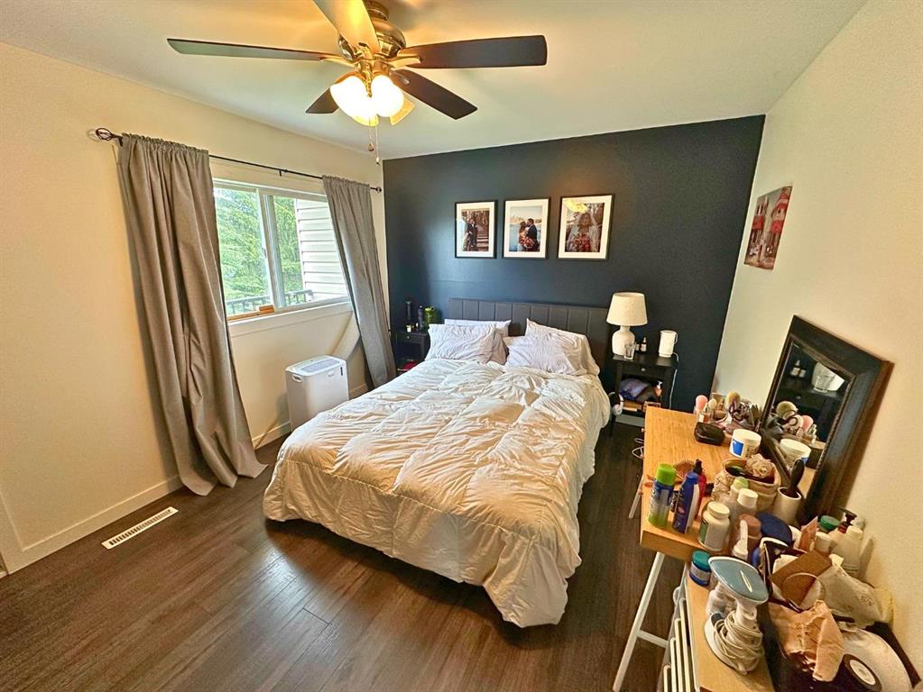 Picture of #302, 4719 33 Street , Red Deer Real Estate Listing