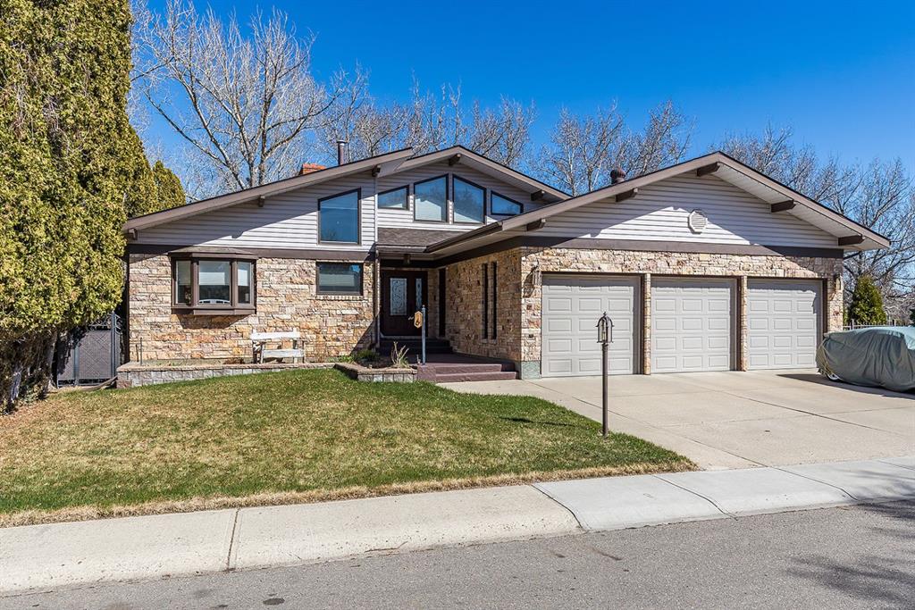 Picture of 6 Bluebell Court SE, Medicine Hat Real Estate Listing