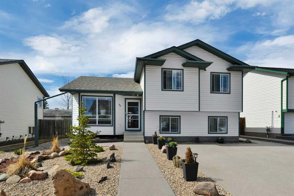 Picture of 88 Premiere Crescent , Blackfalds Real Estate Listing