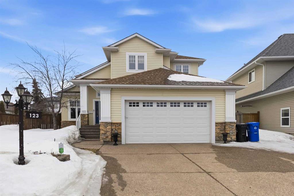 Picture of 123 Paulin Bay , Fort McMurray Real Estate Listing