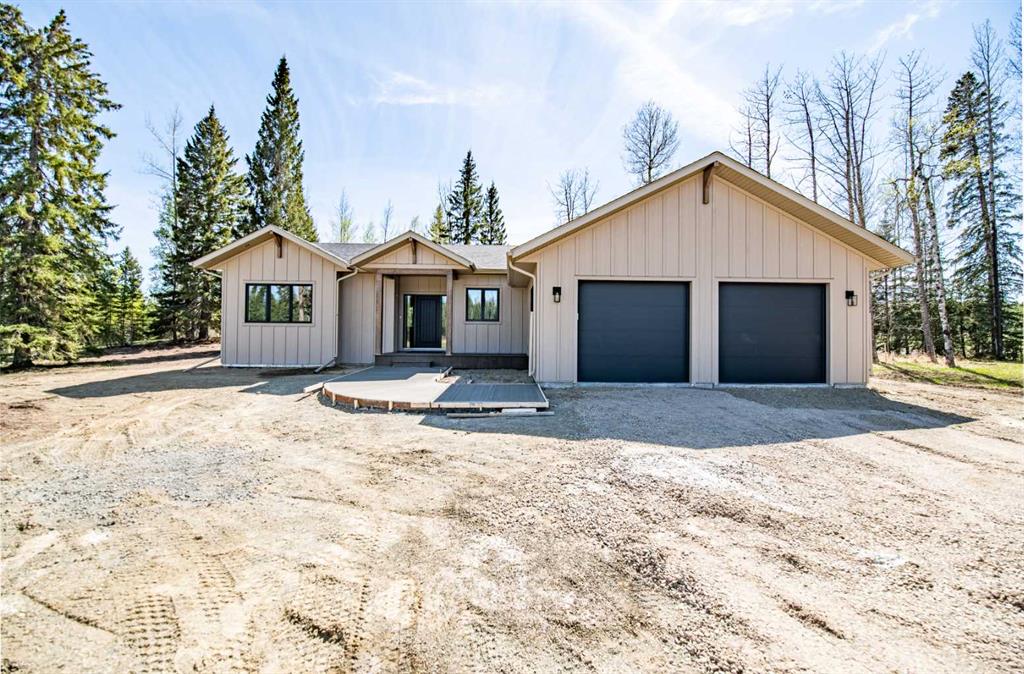 Picture of 413 Valley View Close , Rural Clearwater County Real Estate Listing