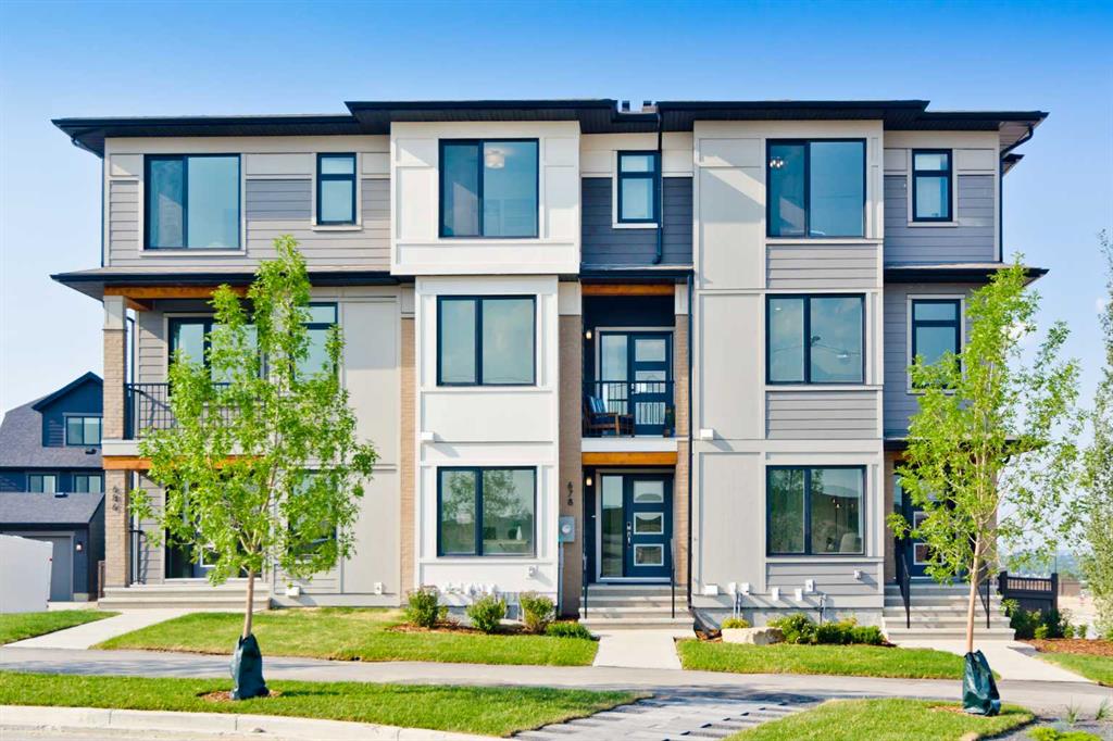Picture of 261 Bighorn Avenue SW, Calgary Real Estate Listing