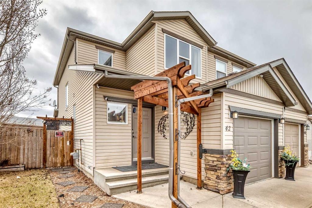 Picture of 42 Jade Place , Red Deer Real Estate Listing