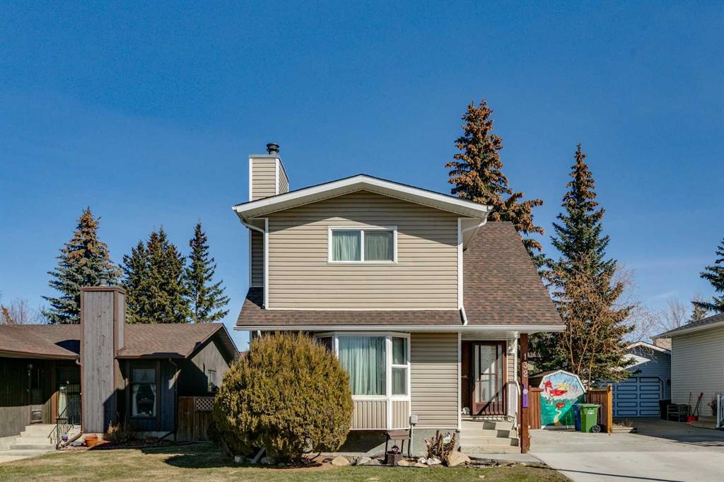 Picture of 132 Big Springs Hill SE, Airdrie Real Estate Listing