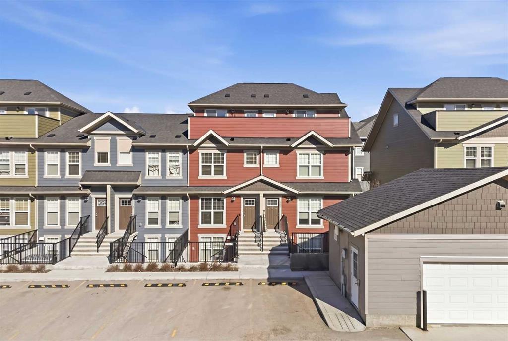 Picture of 340 Cranbrook Square SE, Calgary Real Estate Listing