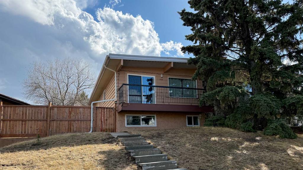 Picture of 11723 Canfield Road SW, Calgary Real Estate Listing