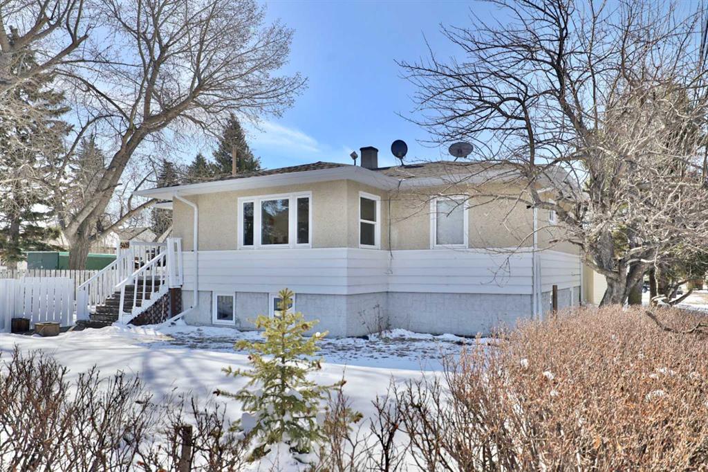 Picture of 5409 50 Avenue , Camrose Real Estate Listing