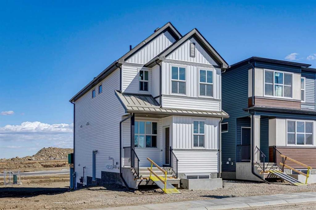 Picture of 74 Lucas Heath NW, Calgary Real Estate Listing