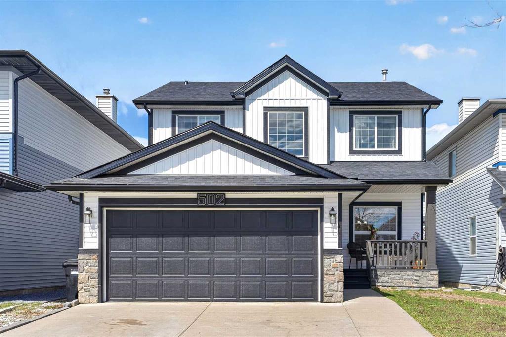 Picture of 502 Panamount Boulevard NW, Calgary Real Estate Listing