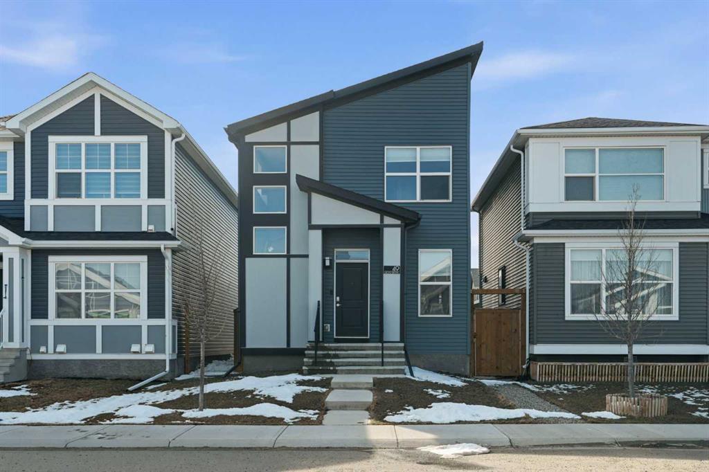 Picture of 49 Lucas Grove NW, Calgary Real Estate Listing
