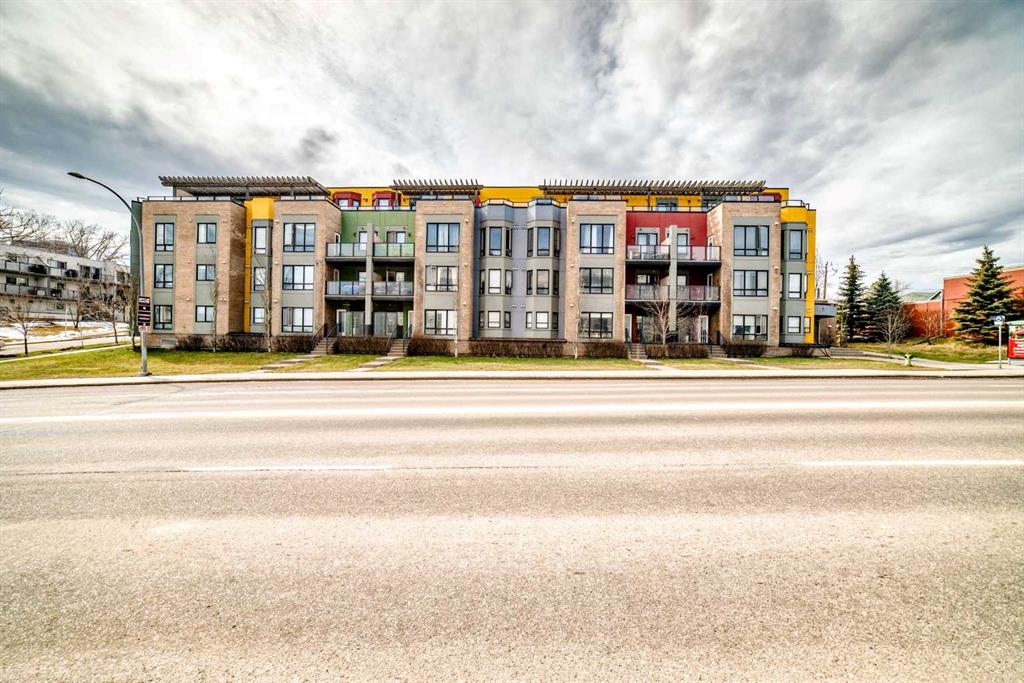 Picture of 210, 611 Edmonton Trail NE, Calgary Real Estate Listing