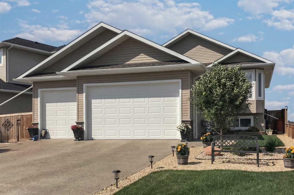 Picture of 7506 37A Avenue , Camrose Real Estate Listing