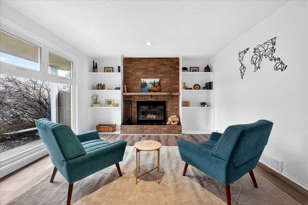 Picture of 611 Lake Linnet Crescent SE, Calgary Real Estate Listing