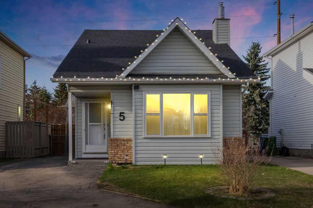 Picture of 5 Shawglen Court SW, Calgary Real Estate Listing