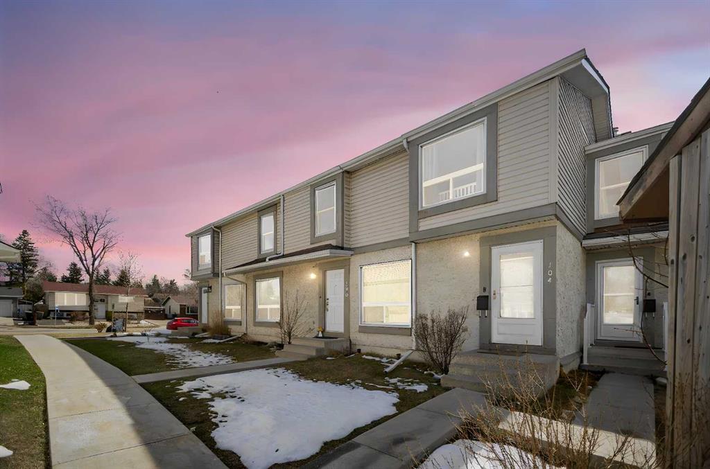 Picture of 104 Deer Ridge Lane SE, Calgary Real Estate Listing