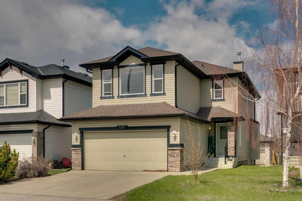 Picture of 133 Everwoods Close SW, Calgary Real Estate Listing