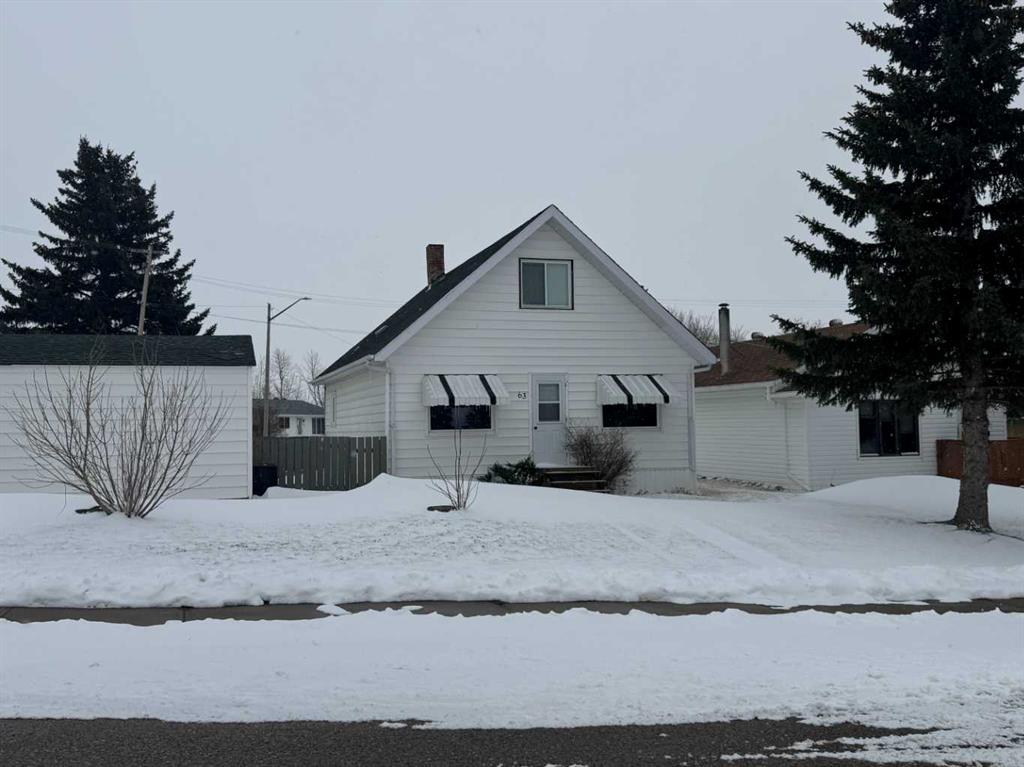 Picture of 61 Mackenzie Avenue , Hughenden Real Estate Listing
