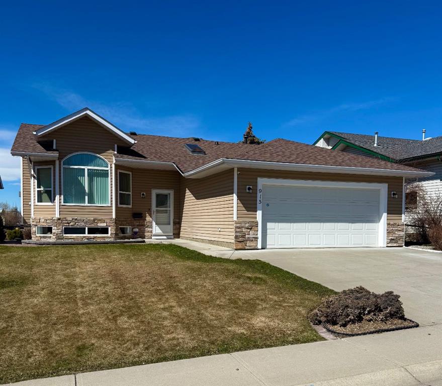 Picture of 915 Highland Green Drive NW, High River Real Estate Listing