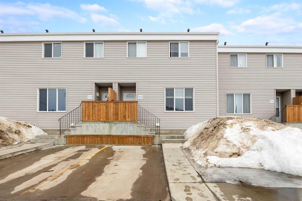 Picture of 14, 711 Beacon Hill Drive , Fort McMurray Real Estate Listing