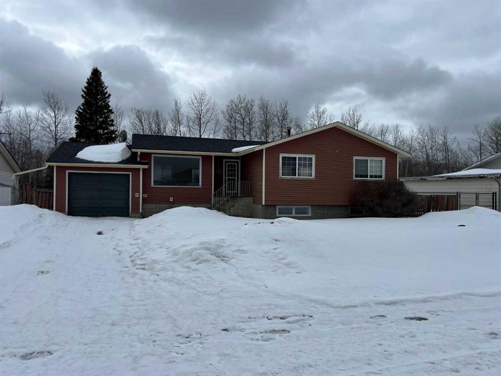 Picture of 709 3 Avenue , Fox Creek Real Estate Listing