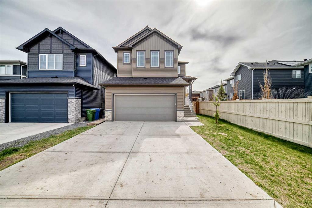 Picture of 84 Evansfield Close NW, Calgary Real Estate Listing