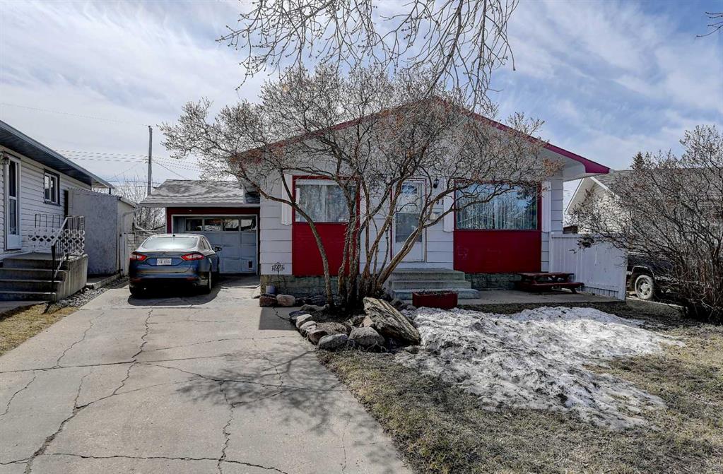Picture of 9741 119 Avenue , Grande Prairie Real Estate Listing