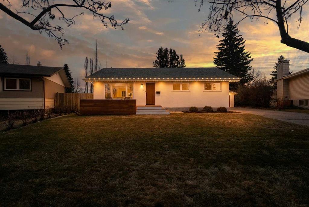 Picture of 12 Stirling Close , Red Deer Real Estate Listing