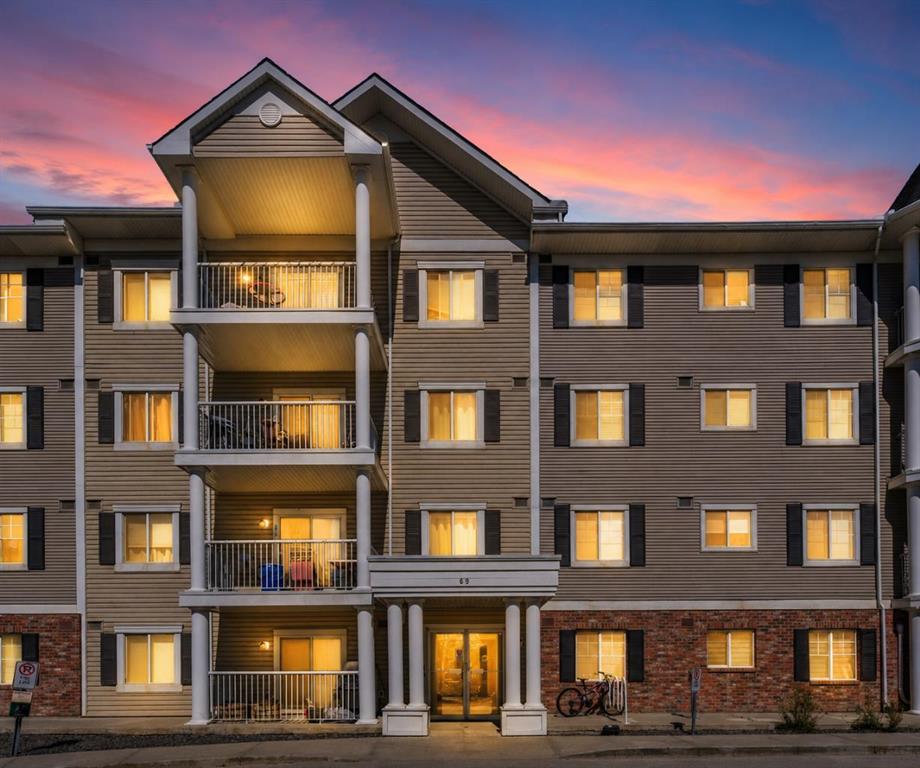 Picture of 5209, 69 Country Village Manor NE, Calgary Real Estate Listing