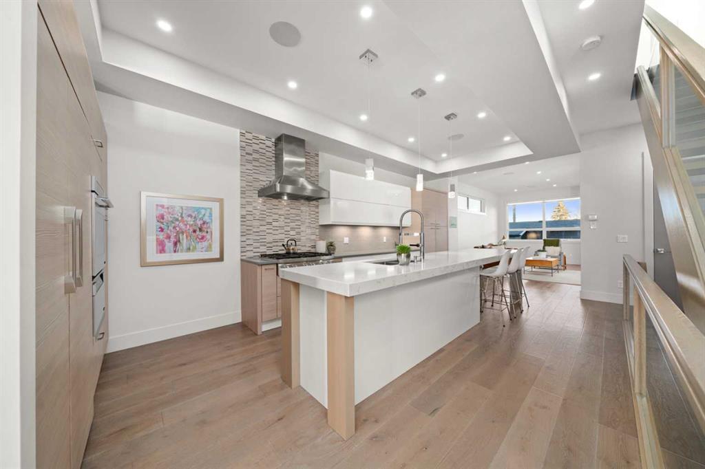 Picture of 4906 21 Street SW, Calgary Real Estate Listing